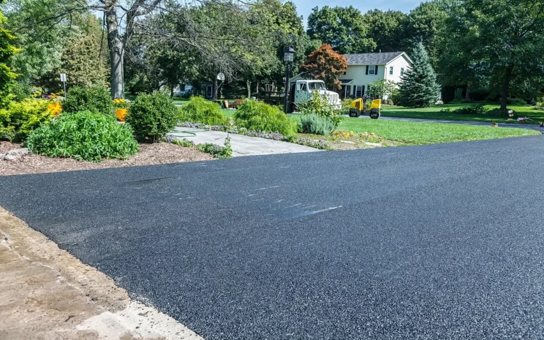 Valuable Tips to Maintain New Condition of Asphalt Driveway